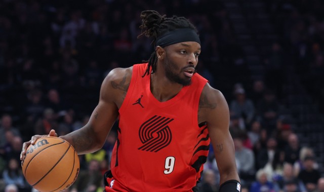 AYX GAMES-好球员！格兰特18中11&amp;三分8中3砍30分9板4助 拼下4前场板